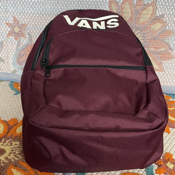 Vans Ranged 2 Prints Adult Laptop Backpack One Size (Port Royale)
NWT - Picture 12 of 16